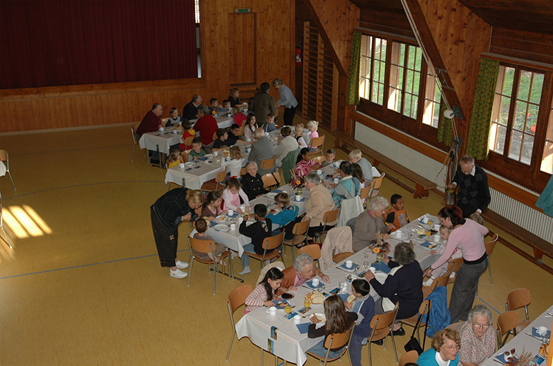 2006_petit_dejeuner_012_b