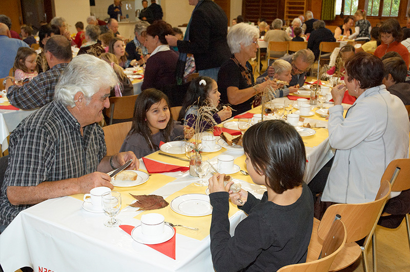 2010_petit_dejeuner_010_b